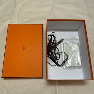 エルメス バッグ　リンディミニ　空箱　31×21×11 HERMES リボン BOX 空き箱 箱　レインカバー