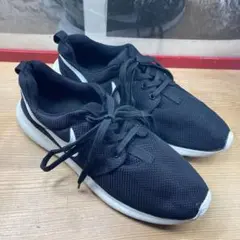 NIKE スニーカー ブラック×ホワイト