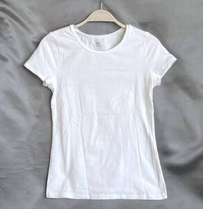 GAP ギャップ Tシャツ レディース S 白 丸首 半袖Tシャツ スリムフィット ロゴ刺繍入り チビT E701