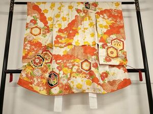 平和屋-こころ店■七五三　女の子　３歳　祝着　三つ身　駒刺繍　亀甲花蝶文　金銀彩　逸品　AAAL0857Aog