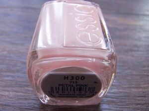 送料無料●廃盤●新品●essie エッシー●713　PETAL PINK　●ウェディング コレクション