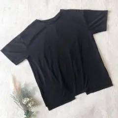 T132 アースミュージック&エコロジー 半袖Tシャツ 背中開き スリット 黒