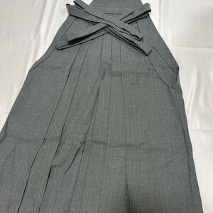 美品 日蓮宗【袴】【行燈袴】灰色 法要 葬儀 仏具 僧侶 装束 法衣