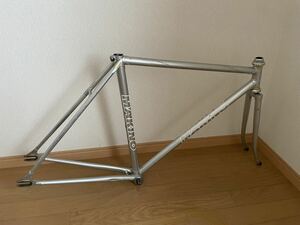 NJS マキノ　フレーム　デュラエース　ヘッドパーツ　NJS八田BB 付ピストバイク　クロモリ　700c Makino 競輪　