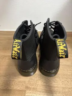 Dr. Martens AirWair ブラックワークブーツ