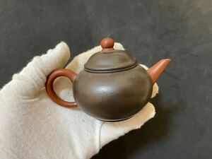 清時代　在銘　急須 朱泥 紫砂 茶器 時代物　中国美術　骨董品 唐物 茶道具 茶壷 中国宜興 紫砂壺 紫砂壷 中国茶器 