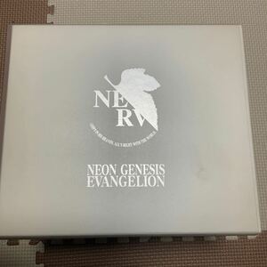 新世紀エヴァンゲリオン「NERV」刻印入り　iPod 20GB [P9282J/A] 付属物完備　おまけつき