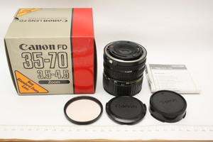 ※ NEW FD 35-70mm f3.5-4.5 マクロ機能付 Canon 箱 書類 説明書 フィルター キャップ前後付 AA0914