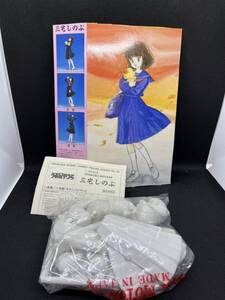 うる星やつら　フィギュア　三宅しのぶ　1/6スケール　ツクダ TSUKUDA HOBBY JUMBO FIGURE SERIES No.35 未組立　箱一部切取り　説明書あり