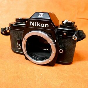 a270 Nikon EM ボディ 一眼レフ フィルムカメラ サイズ:幅約13cm 高さ約8.5cm 奥行約5.5cm/60