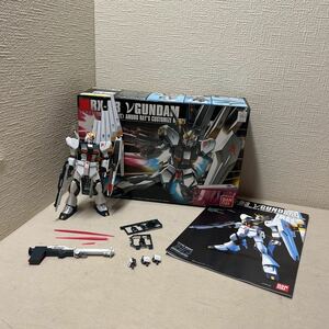 RX-93 ニューガンダム 組立済 1/144スケール HGUC 086 νGUNDAM 機動戦士ガンダム 部品取り ジャンク ガンプラ バンダイ 逆襲のシャア