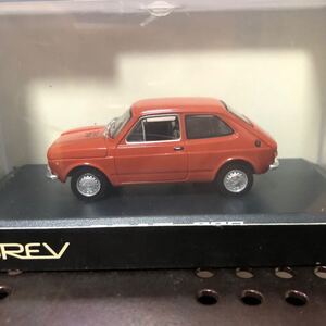 198 未開封 NOREV 1/43 Seat 127 ミニカー 模型 完成品 セアト コーラルレッド1972 ノレブ 車