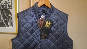 BELSTAFF/ベルスタッフ 新品未使用 キルティングベスト 表記サイズS (説明欄実寸あり) 　イタリア製 正規品 　新品　全タグ 付き