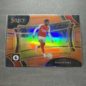 Bukayo Saka /Arsenal Field Level Orange /75 Prizm Parallel 2023-24 Panini Select Premier League Soccer