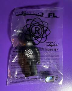 BE@RBRICK FUTURA LABORATORIES　100%　フューチュラ　ATOMIC RING　ベアブリック MEDICOMTOY 2008年 メディコムトイ NIKE