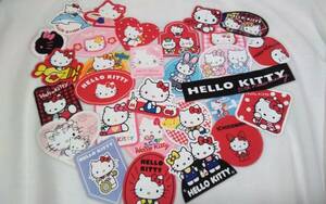 ☆HELLOKITTY 50周年！☆ハートシルエット♪キティちゃんいっぱいのイラスト入り白色半袖Tシャツです(o^―^o)大きいサイズ３Ｌ～４L