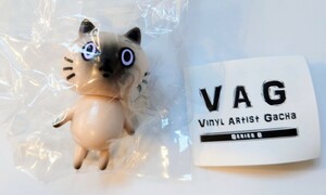 □★　VAG8　干支のネコ　ガチャガチャ　カプセルトイ　白　猫　ねこ　キャット　フィギュア　　