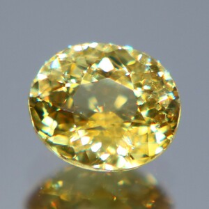 天然グロッシュラーガーネット 0.89ct【Z1090】