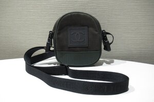 シャネル CHANEL スポーツライン A23300 ショルダーバッグ ブラック×グリーン バッグ 中古 ランクB BRB・バッグ・財布