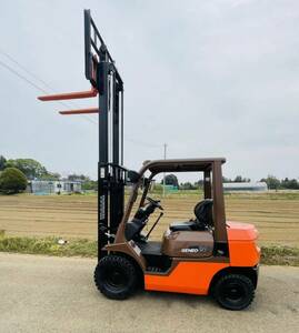 トヨタ2トンフォークリフト&TOYOTA 2トン FORKLIFT &2000KG&7FG-20&マニュアル&ガソリン&時間1801&中古