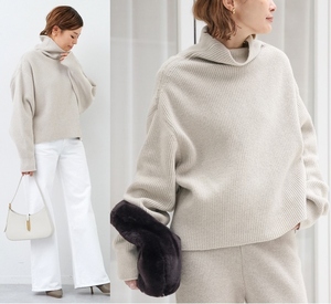 美品　Deuxieme Classe　ドゥーズィエムクラス　23AW　37,400円　BLANC アゼ タートルネックプルオーバー　サイズF　ベージュ