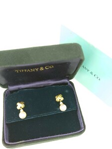 TIFFANY　　ティファニー　　シグネチャー　パール　ダイヤモンド付き　　ピアス