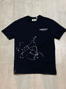 美品　格安出品　FOG ESSENTIALS FRONT LOGO SS TEE エッセンシャルズ フィアオブゴッド 