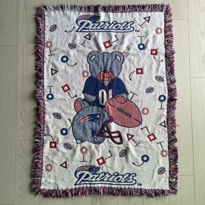 P37-18 NFL ペイトリオッツ　ヴィンテージラグ　マット　絨毯　アンティーク　カントリー