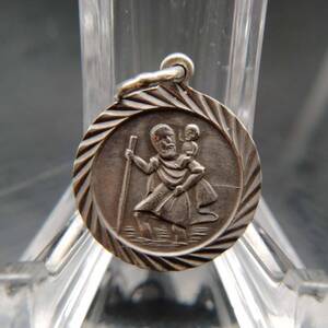 ヴィンテージ シルバー ペンダント コイン チャーム 彫金 銀 男性 子供 St Christopher 聖人 宗教 ③ T7