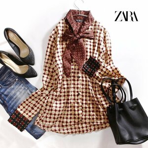 美品 ZARA BASIC ザラ ベーシック 春 夏 エレガント ほんのり艶 スカーフ 2種 幾何学 プリント ロング 長袖 シャツ ブラウス M ベージュ