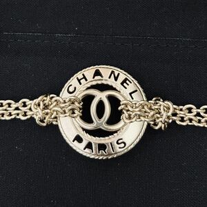 送料込み！新品未使用　直営正規店で購入　CHANEL ブレスレット　コスチュームジュエリー　シャネル ゴールド色