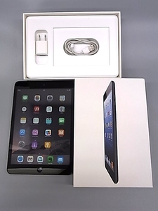 e11715　iPad mini Wi-Fi+Cellular 32GB MD541J/A　ブラック　動作確認済　SIMカード無　元箱　未リセット