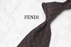 【美品】FENDI フェンディ A-726 ロゴ ITALY イタリア製 ブランド ネクタイ 良品 古着 卸 USED オールド SILK