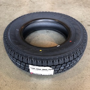 (IE001.7.1) 送料無料 [1本] YOKOHAMA SY01v　145/80R12 80/78N LT 2024年製造 室内保管 スタッドレス 145/12