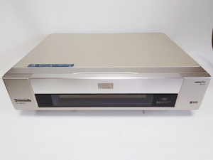 ●パナソニック 最高級S-VHSビデオデッキ Panasonic NV-SB800W 【ジャンク品】