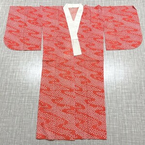 中古美品　着物　アンティーク　年代物　柄あり　赤色　模様　古布　2711