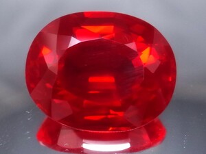 １５００円～売り切り!!１１．４９５ct★極上品質 ★合成ルビー 合成コランダム ・変色効果有