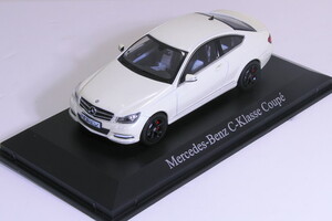 ノレブ 1/43 メルセデス・ベンツ Cクラス クーペ C204 ホワイト ブラックホイール ニュルンベルク・トイフェア2012 限定 C-Class