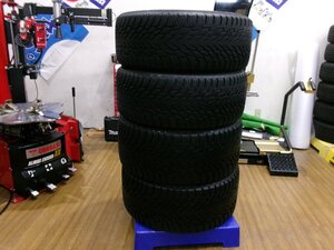 ☆★☆★☆NOKIAN TIRES HAKKAPELIITTA R3 SUV 4本セット　ランボルギーニ ウルス　スタッドレス タイヤ　車検用などにも☆★☆★☆