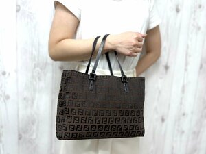 極美品 FENDI フェンディ ズッキーノ ハンドバッグ トートバッグ バッグ ナイロンキャンバス×レザー 茶×黒 73865Y