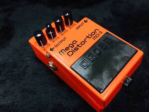 超目玉エフェクター即決品！！★BOSS MD-2 Mega Distortion★極限まで深く太く歪む！！★オススメ入荷！！