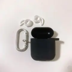 ⭐️AirPods ケース イヤーフック付き　黒色　ブラック 匿名配送