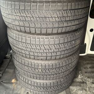 岩手発！冬4本 195/60R17 90Q ブリヂストン BS ブリザック VRX2 バリ溝 プリウス ライズ ロッキー 手渡し 組み替え バランス 個人宅配送可