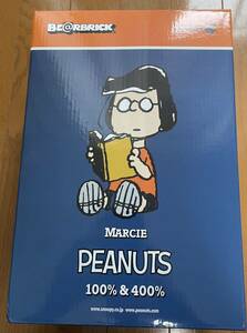 ベアブリック　マーシー　MARCIE PEANUTS BE@RBRICK 400%のみ　SNOOPY スヌーピー　ピーナッツ　チャールズ M. シュルツ　CHARLES MSCHULZ