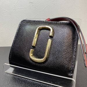 ●【MH-8665】中古品 MARC JACOBS マークジェイコブス スナップショット ブラック 二つ折り 財布 ウォレット【レタパプラス可能】