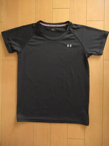 ★美品★　UNDER ARMOUR　スポーツウェア　半袖　Tシャツ　SMサイズ　TS11233