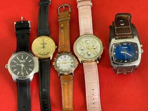 Guess,Fossil などメンズレディースクォーツ腕時計5点まとめジャンク品管理番号1-A42