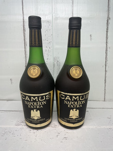 ☆GOL☆【古酒】CAMUS NAPOLEON EXTRA ２本セット 700ml ４０% 箱なし カミュ コニャック COGNAC (量減りあり 画像にて確認してください)