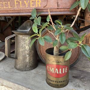 【ANTIQUES】オイル缶 AMALIE can 店舗什器 vintage ブロカント 古道具 アンティーク US 古着 ヴィンテージ インダストリアル 雑貨