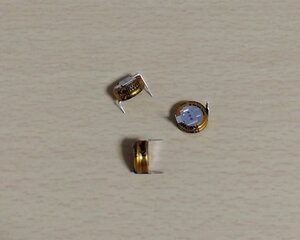 スーパーキャパシタ（電気二重層コンデンサ）５．５Ｖ　Ｈタイプ０．３３Ｆ　LED基板の蓄電などに　１個